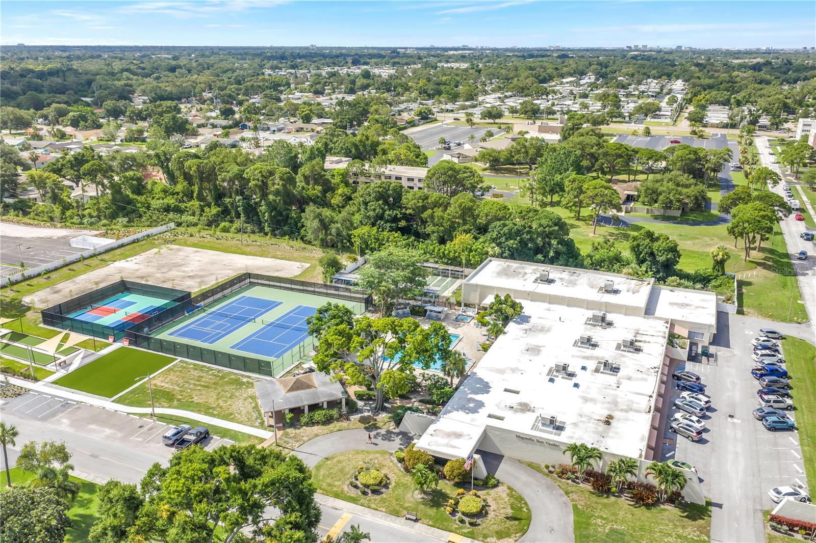 TERRACE PARK OF FIVE TOWNS - Residential