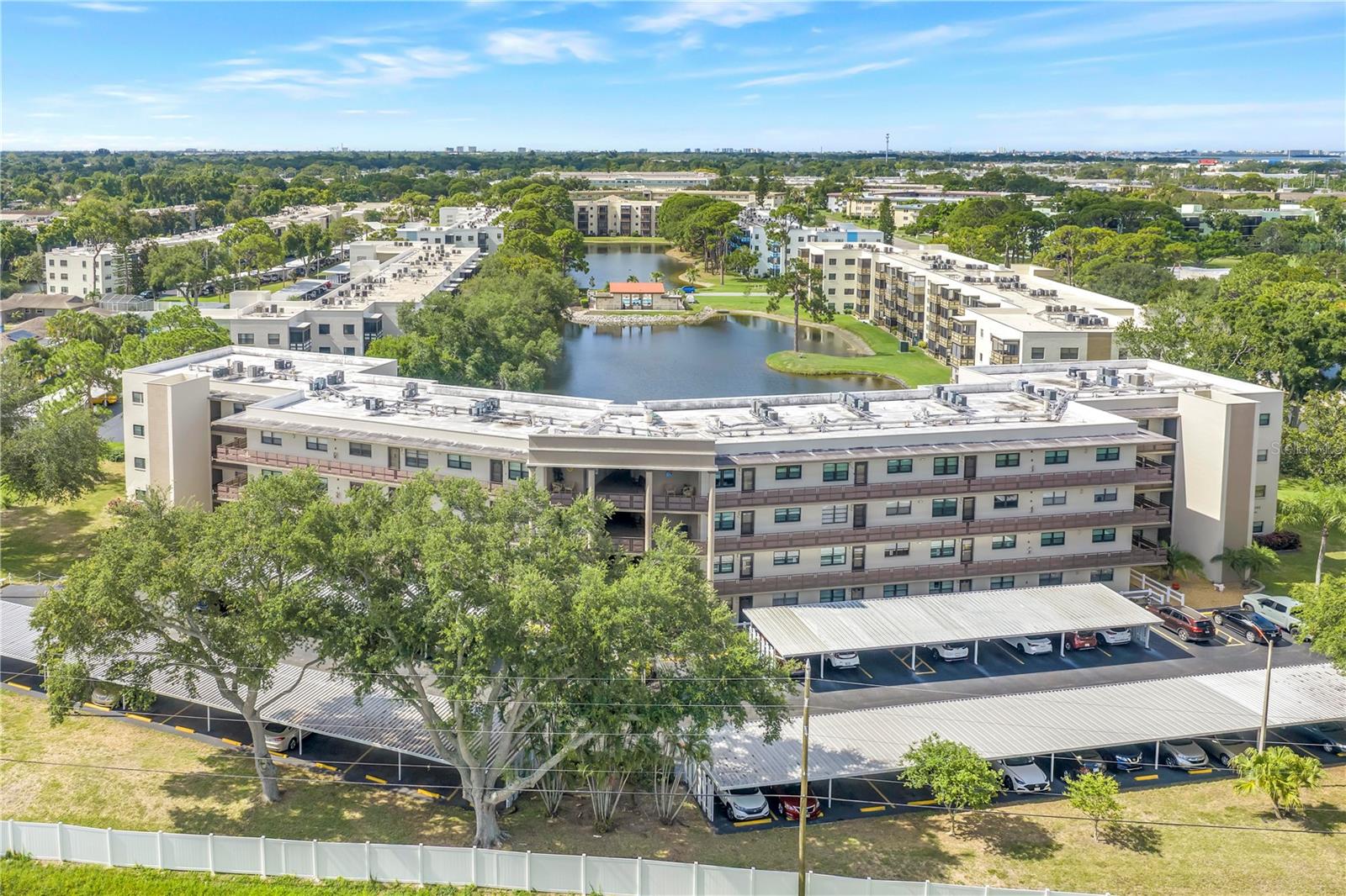 TERRACE PARK OF FIVE TOWNS - Residential