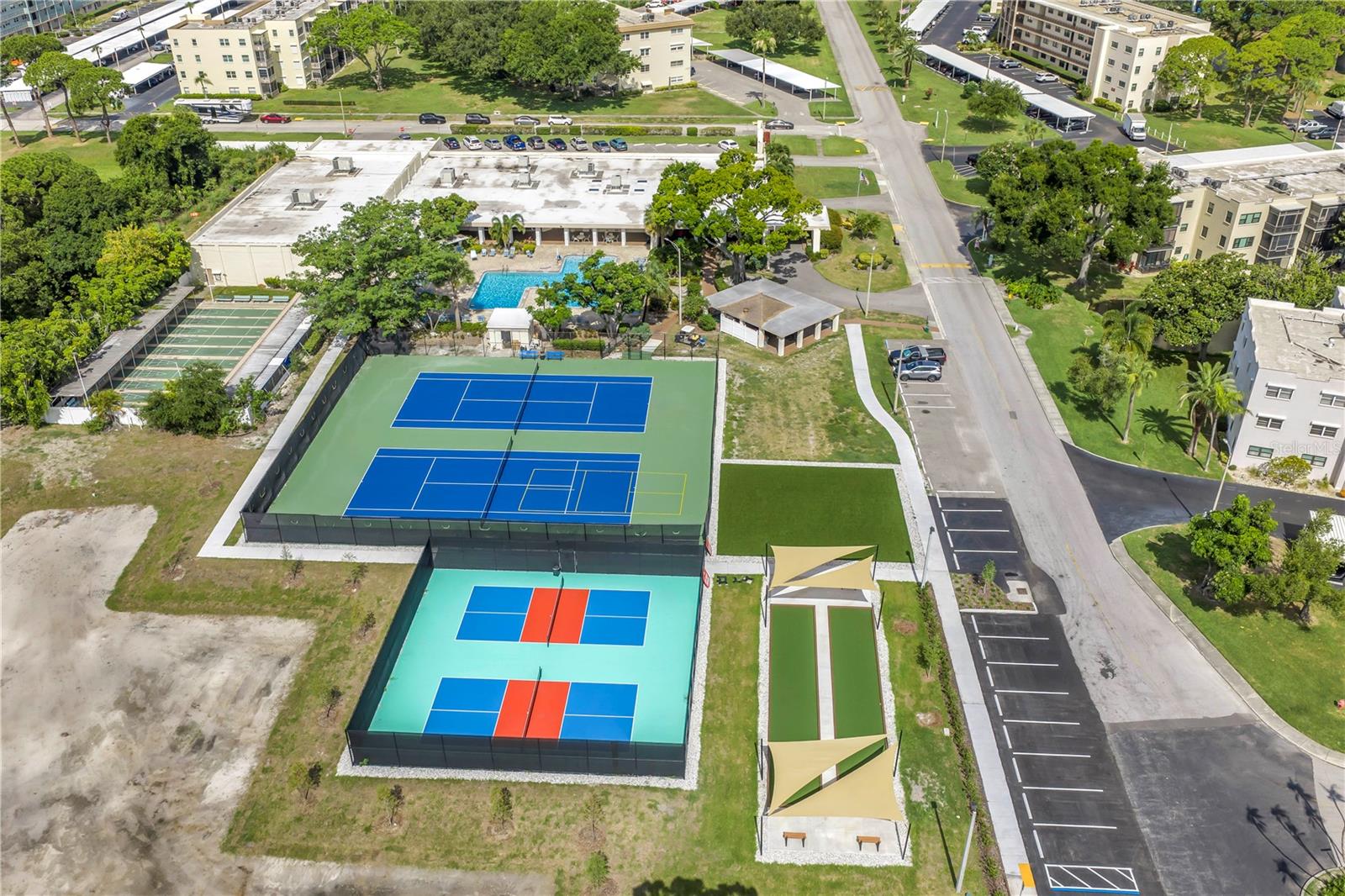 TERRACE PARK OF FIVE TOWNS - Residential