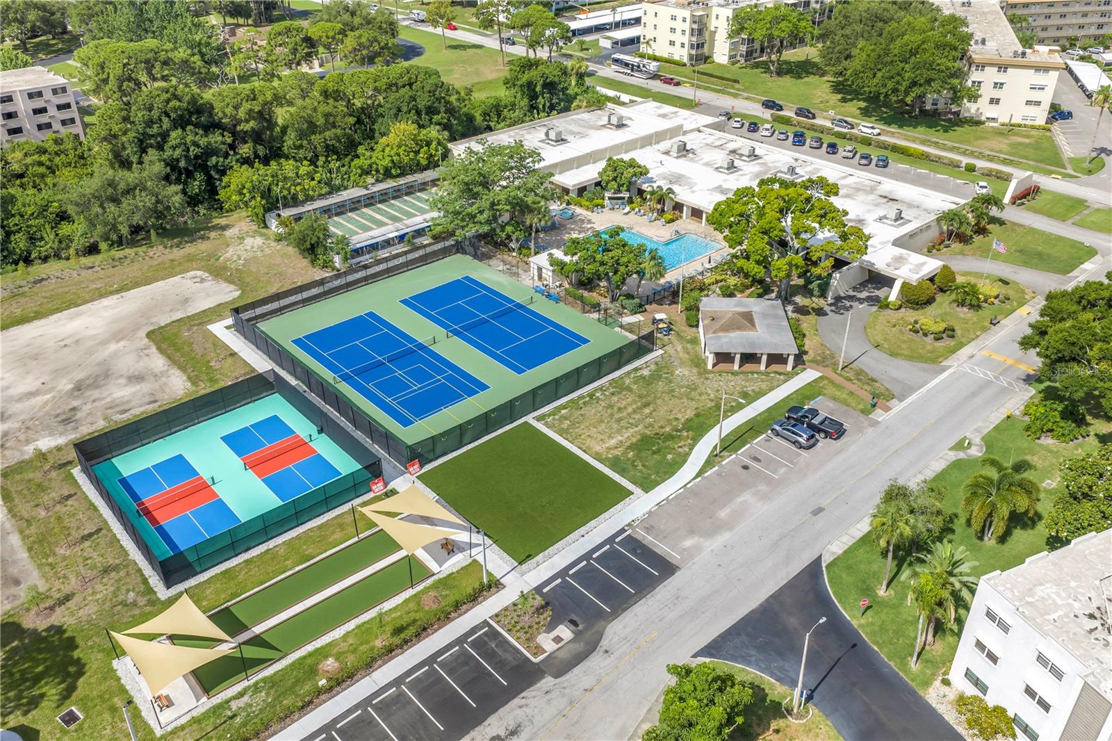 TERRACE PARK OF FIVE TOWNS - Residential