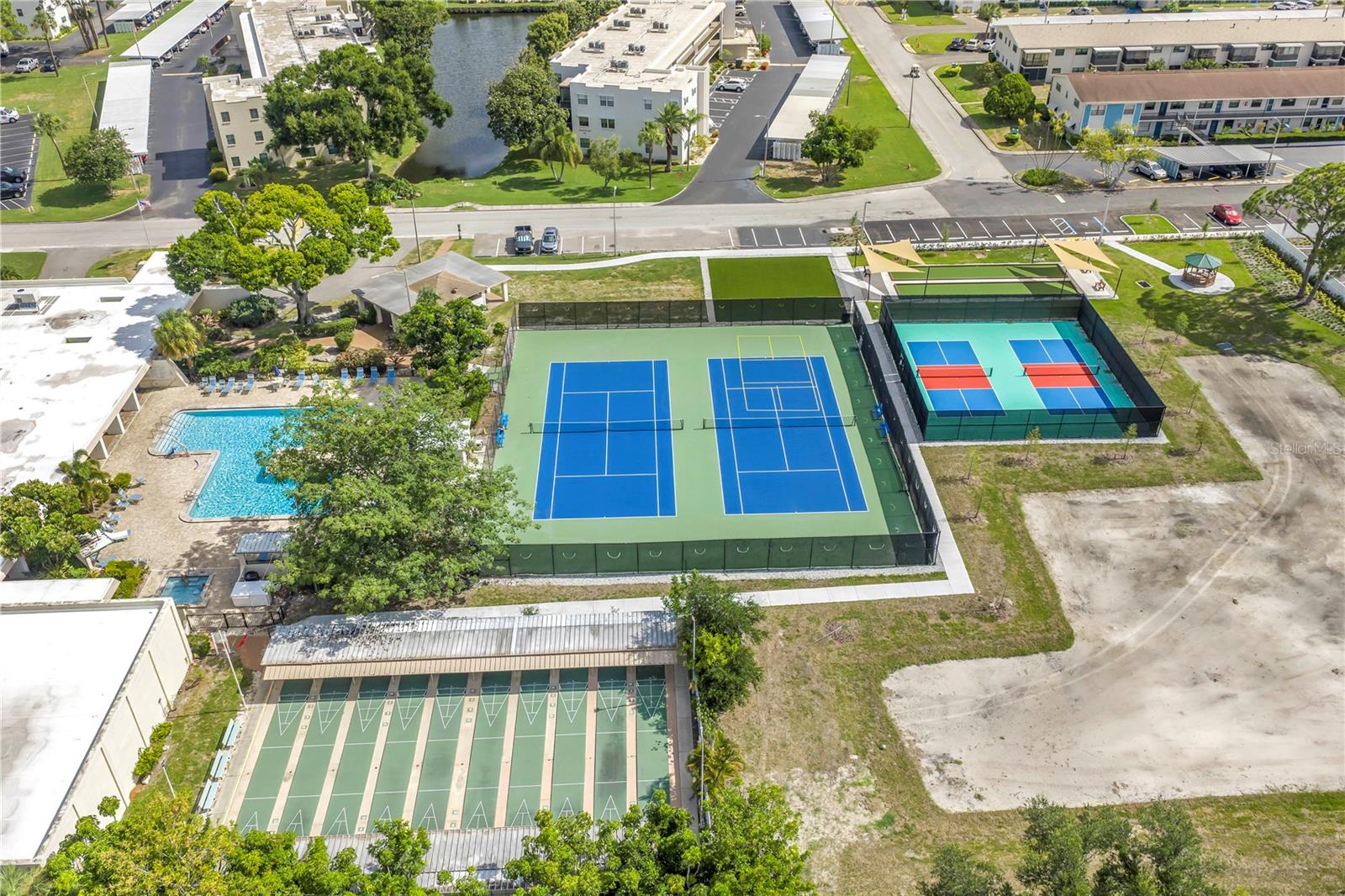 TERRACE PARK OF FIVE TOWNS - Residential
