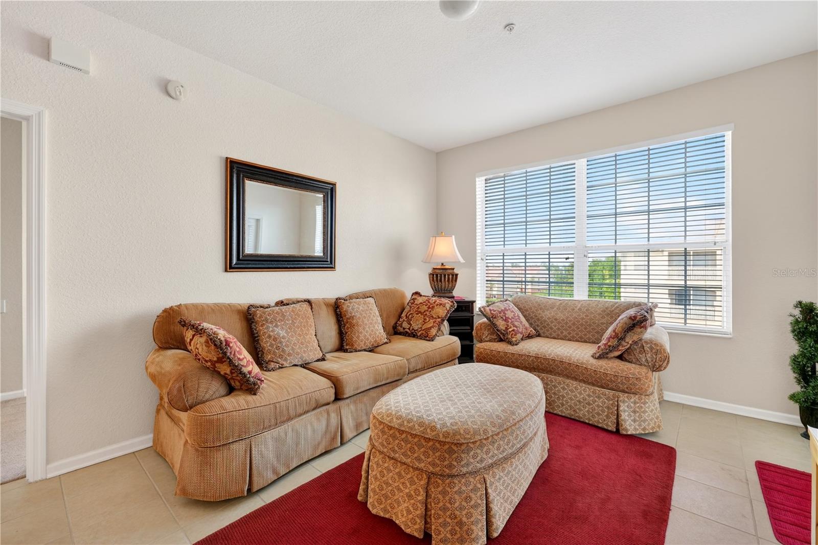 VENTURA AT WINDSOR HILLS CONDO PH 1 - Residential