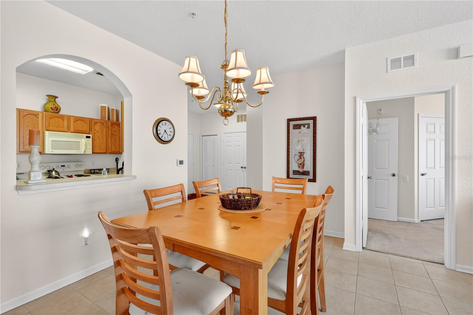VENTURA AT WINDSOR HILLS CONDO PH 1 - Residential