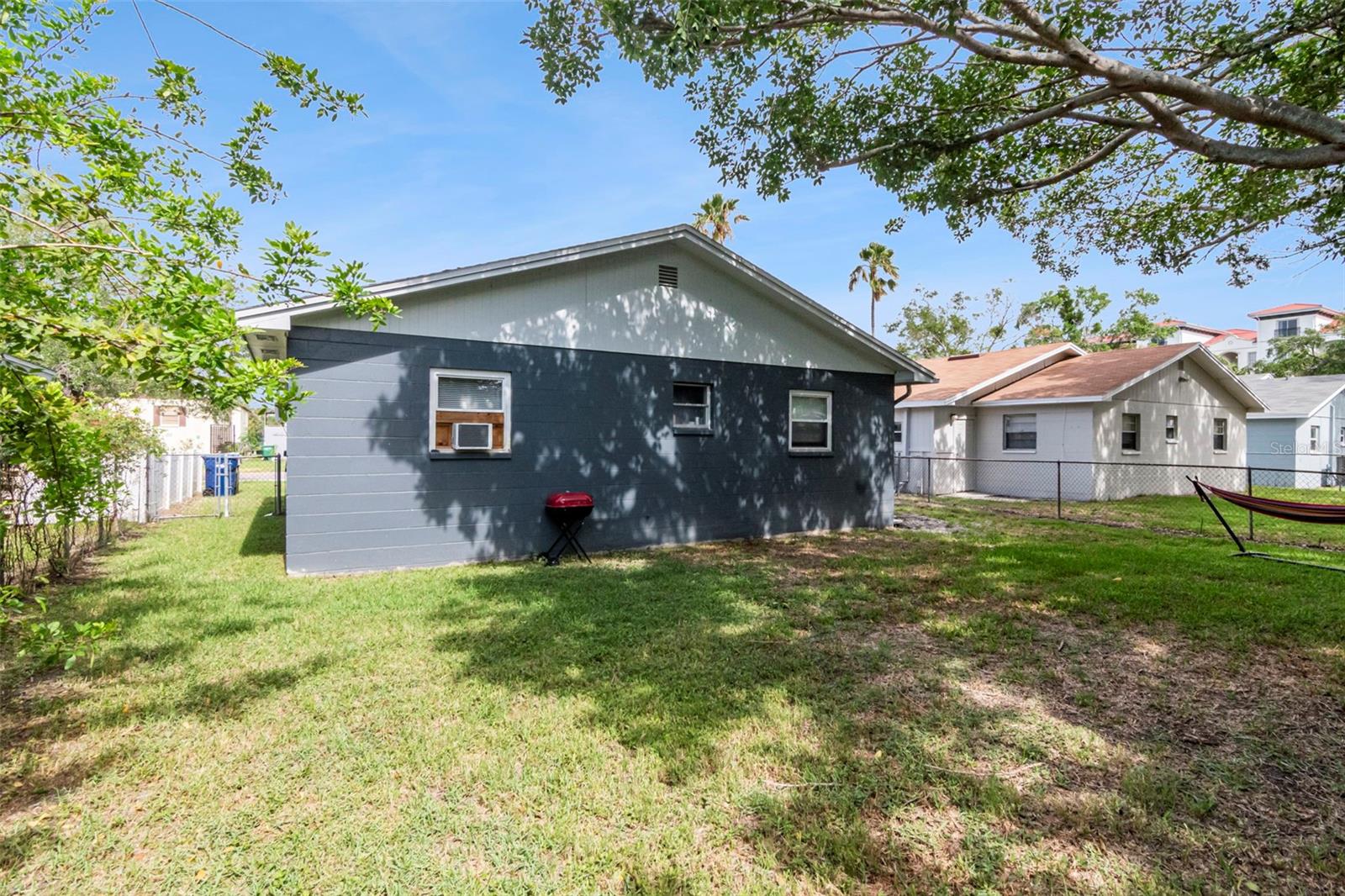 WEST PORT - Residential Income