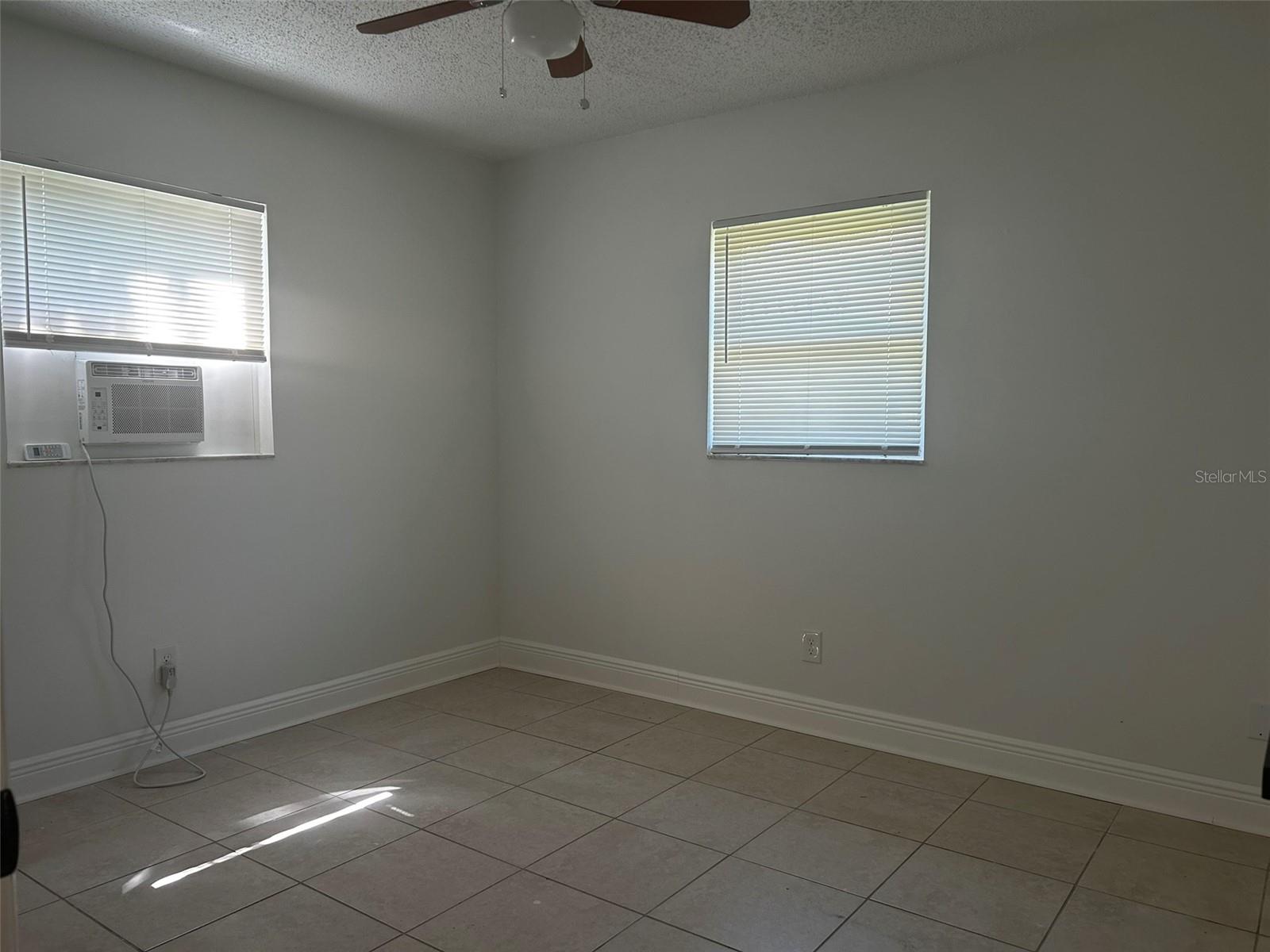 WEST PORT - Residential Income