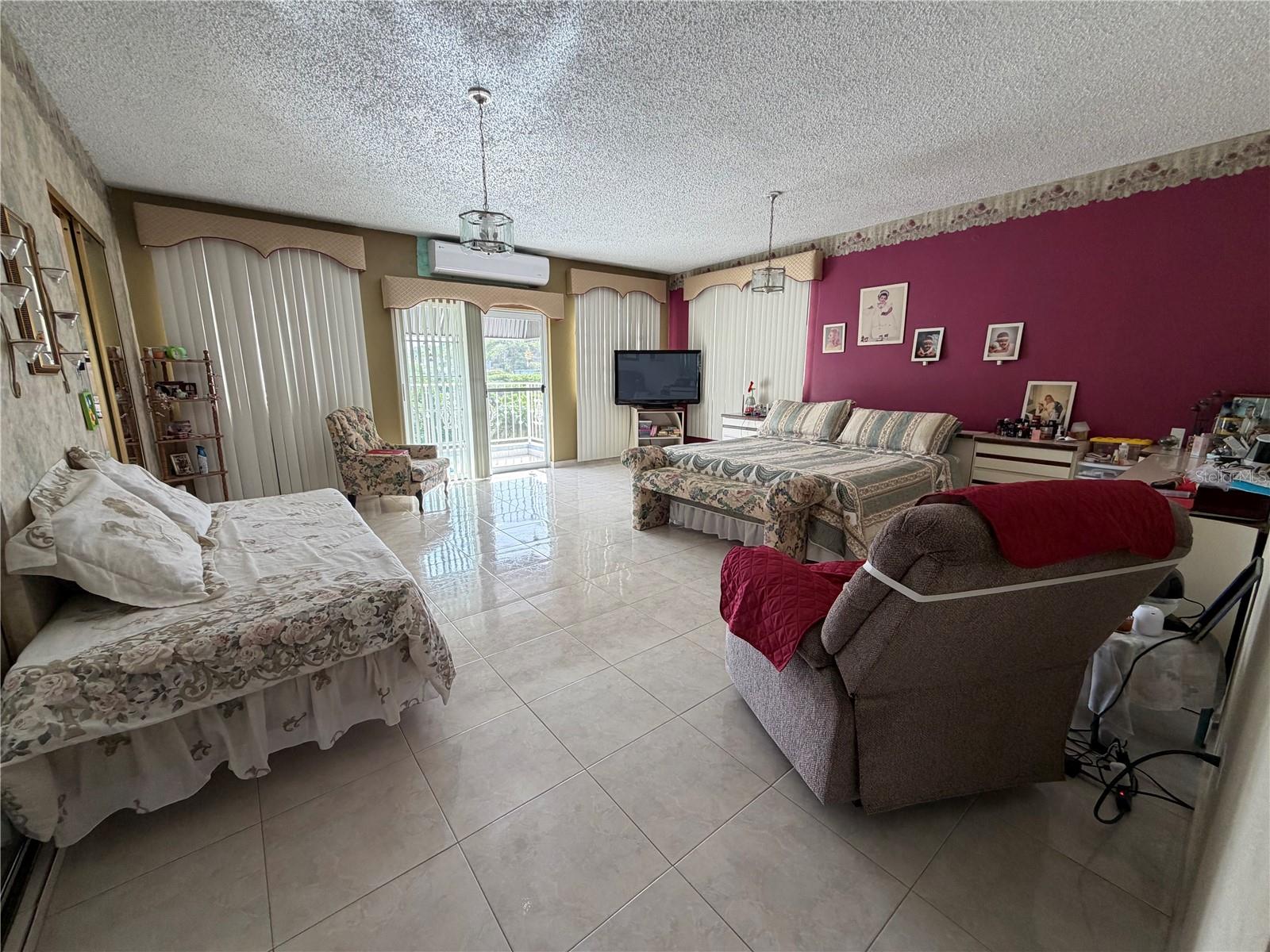 SECTOR FLOR SANCHEZ - Residential