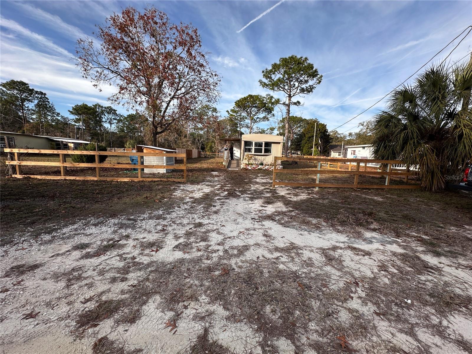 TANGERINE ESTATES - Residential