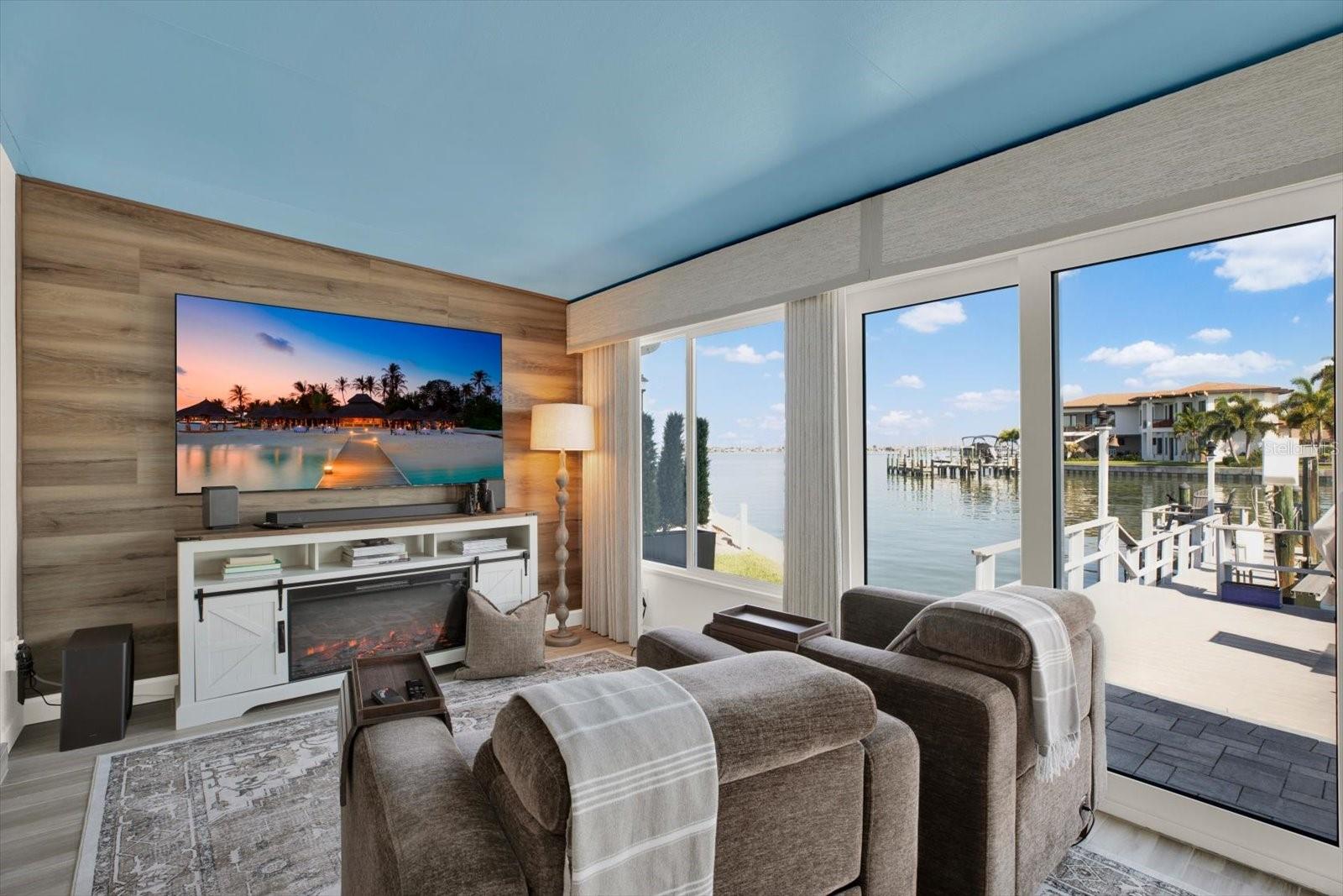 BOCA CIEGA POINT EAST - Residential
