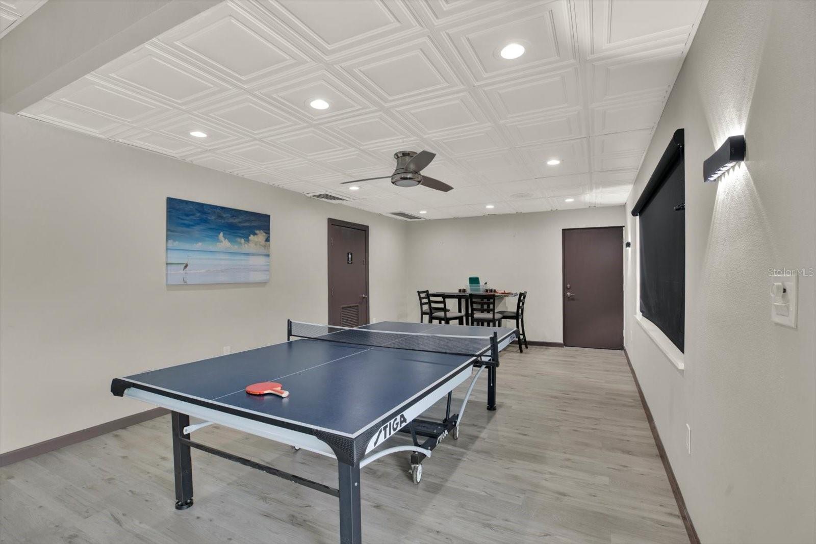 BOCA CIEGA POINT EAST - Residential
