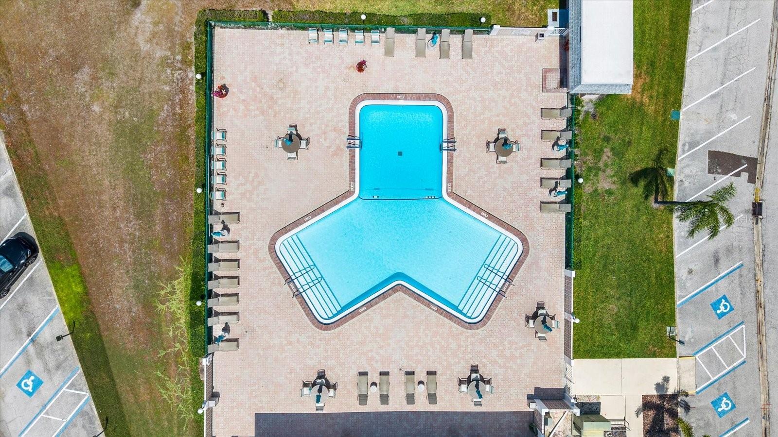BOCA CIEGA POINT EAST - Residential