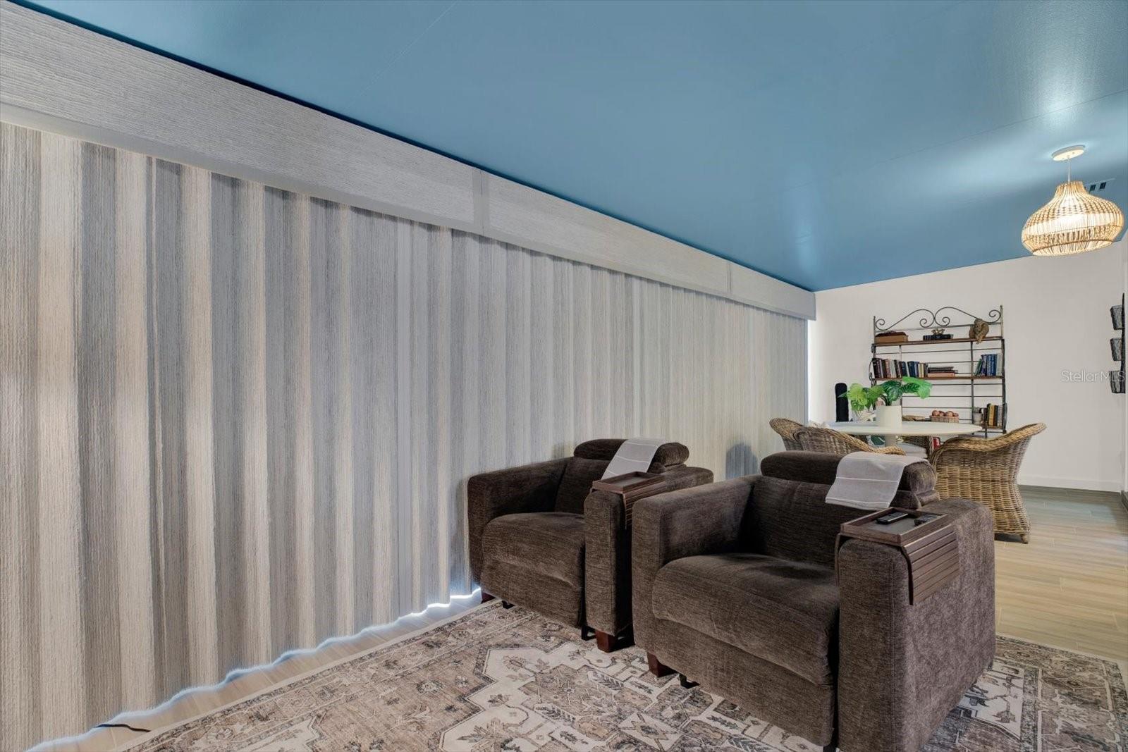 BOCA CIEGA POINT EAST - Residential