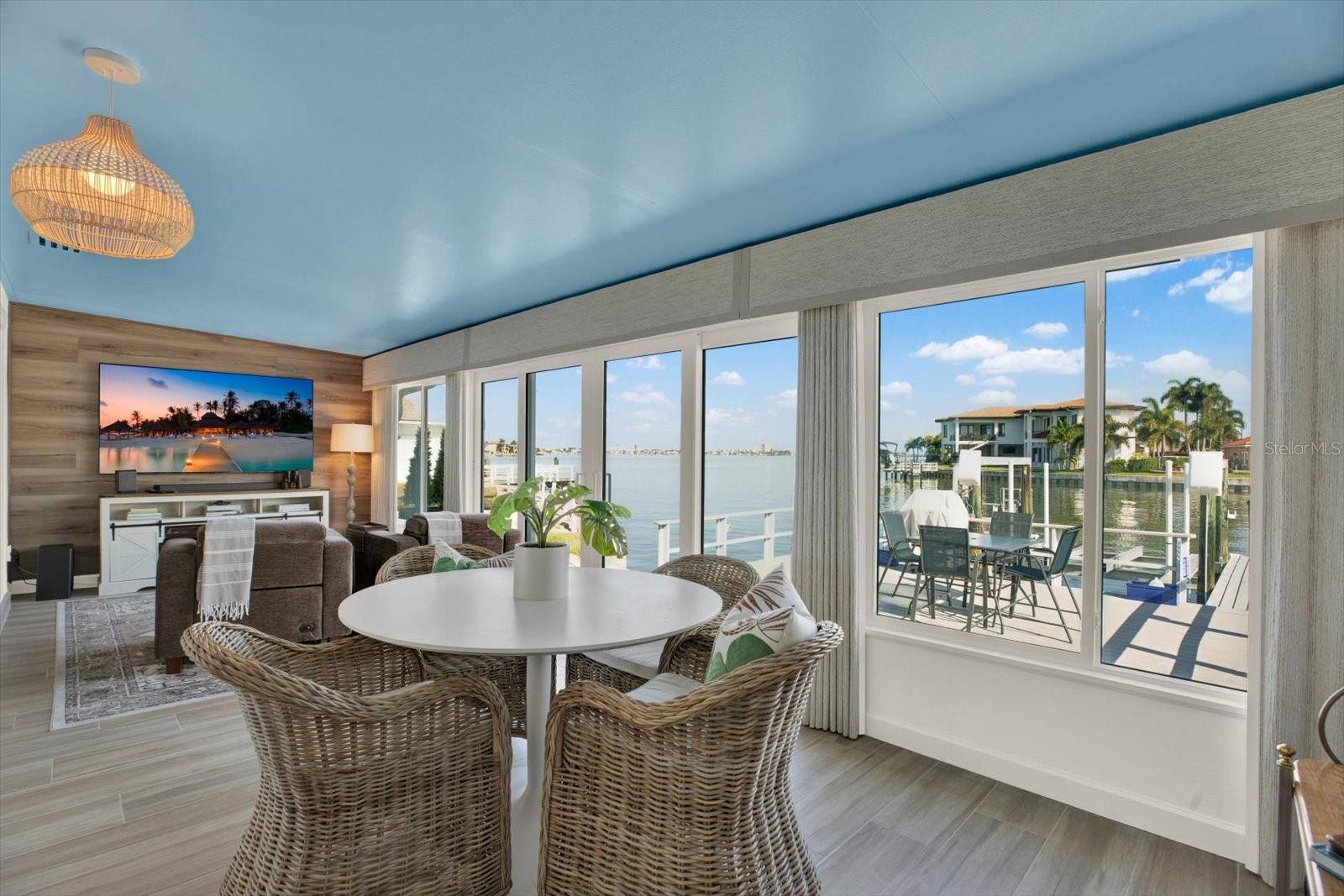 BOCA CIEGA POINT EAST - Residential