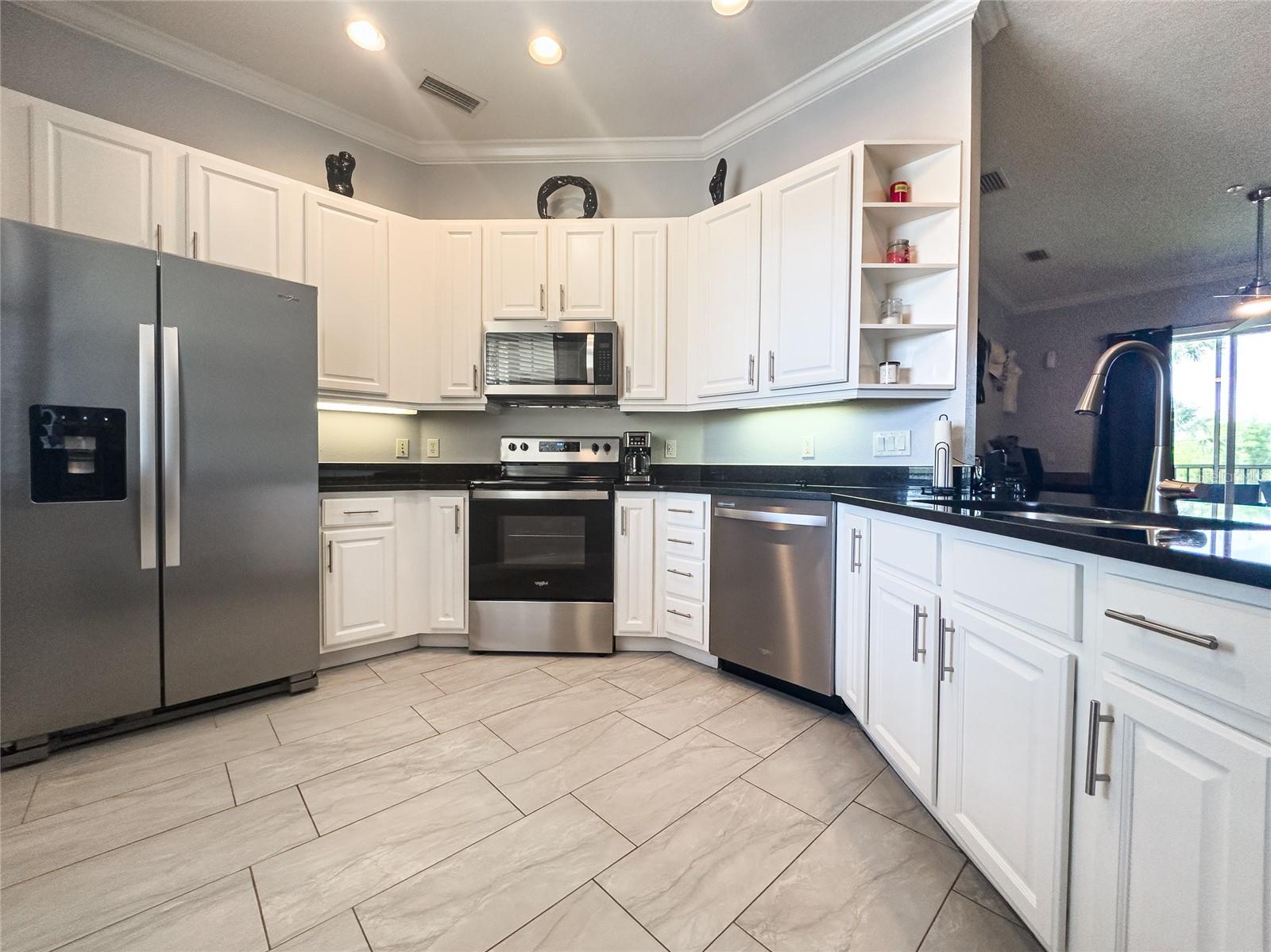 CALIENTE APTS CONDO - Residential