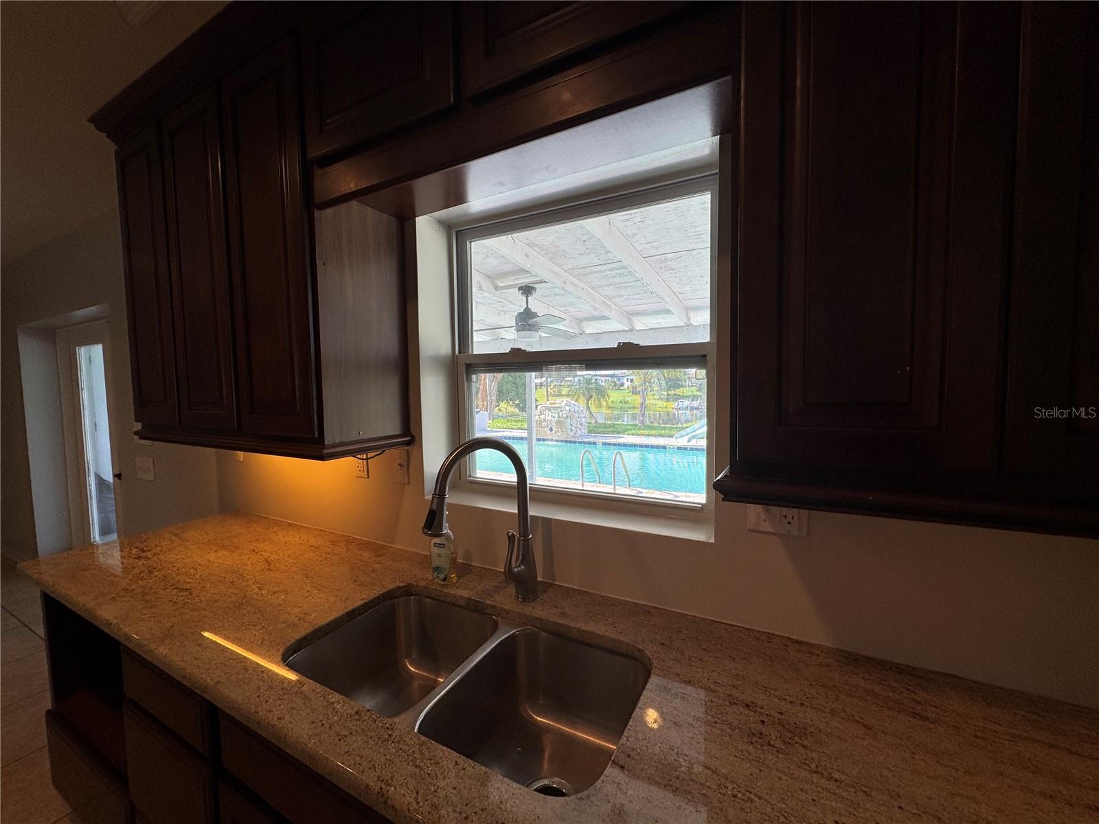 CROOKED LAKE PARK TR 05 - Residential