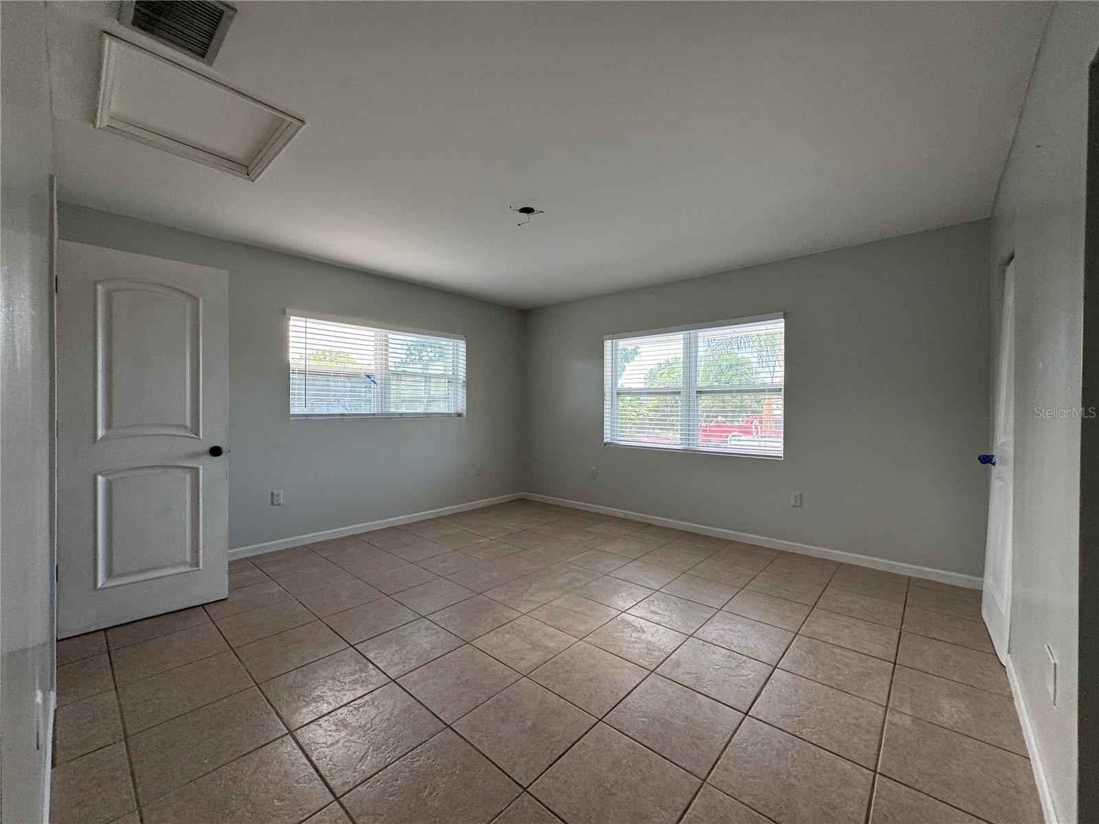 CROOKED LAKE PARK TR 05 - Residential