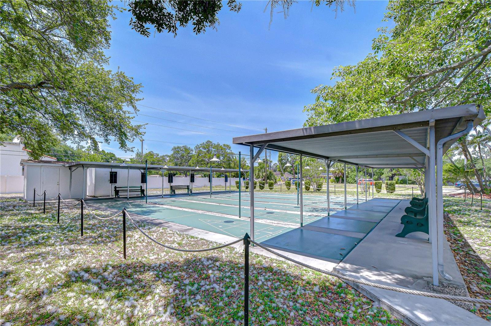 CLEARVIEW OAKS BLDG 4 - Residential
