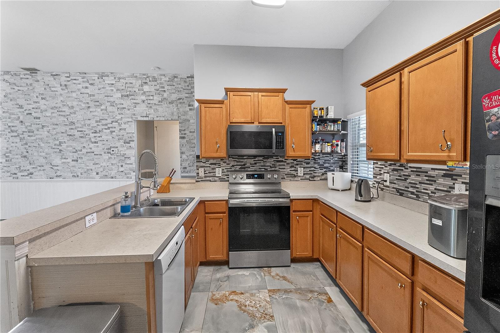 HAMPTON HILLS SOUTH PH 2 - Residential