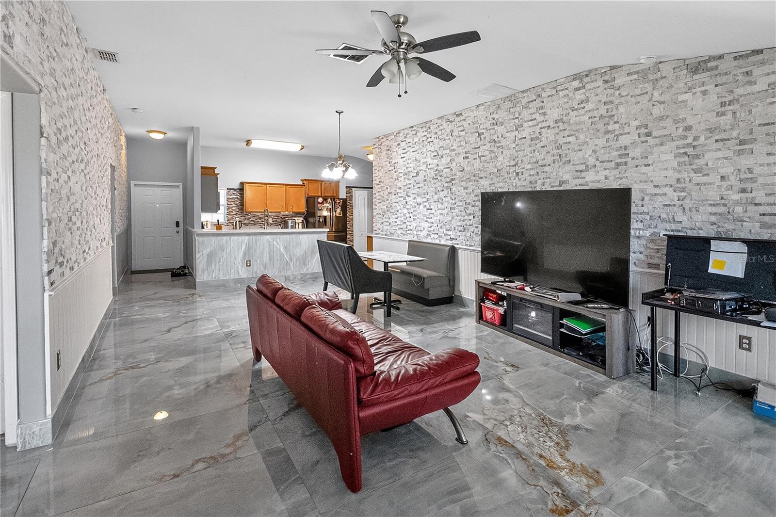 HAMPTON HILLS SOUTH PH 2 - Residential