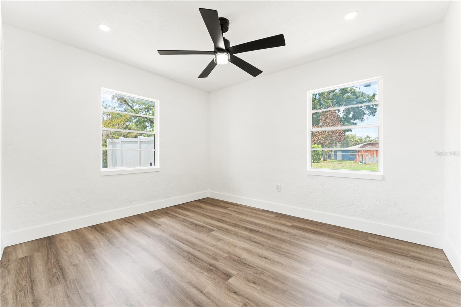 LAKE WAYMAN HEIGHTS - Residential