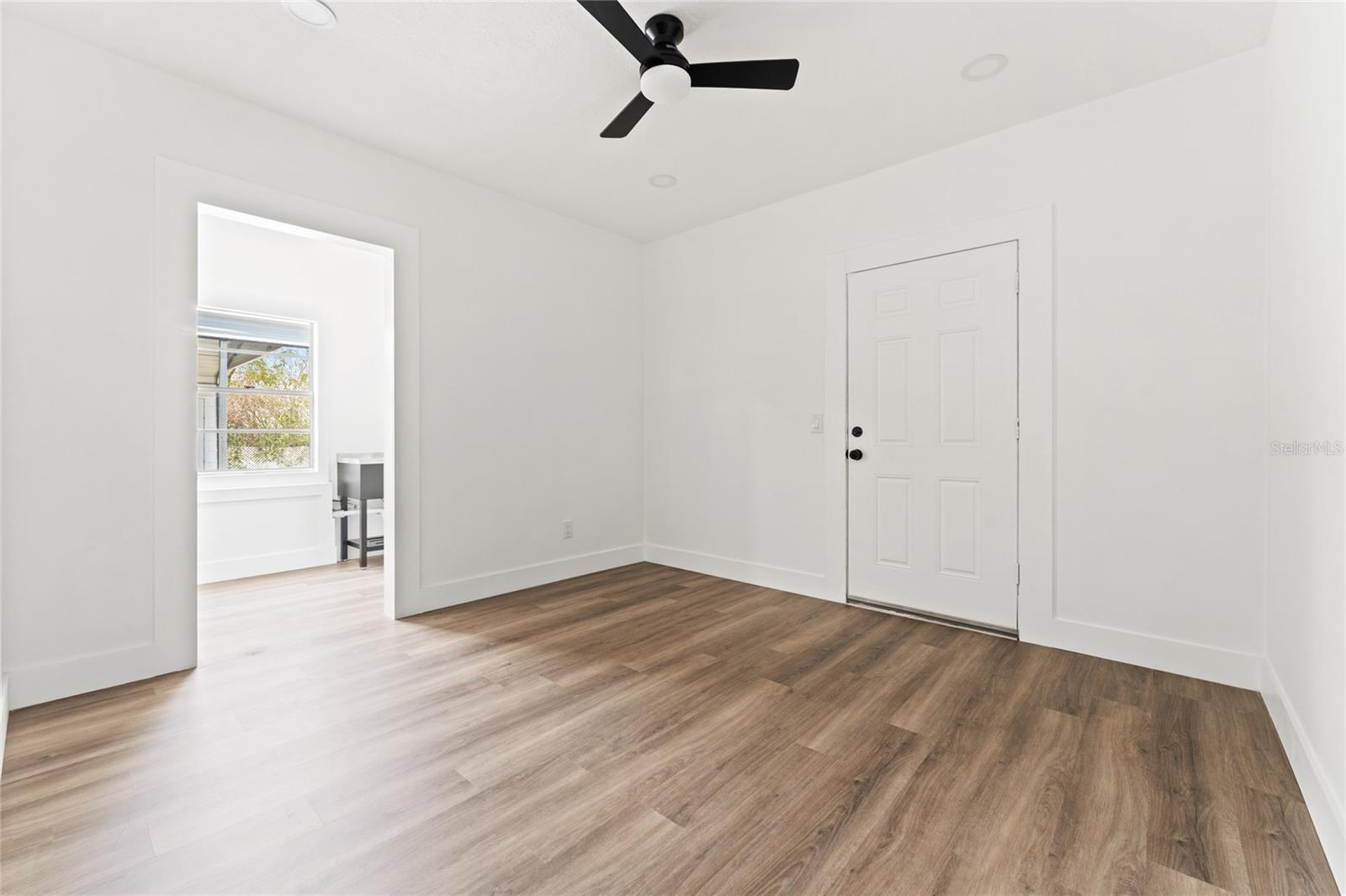 LAKE WAYMAN HEIGHTS - Residential