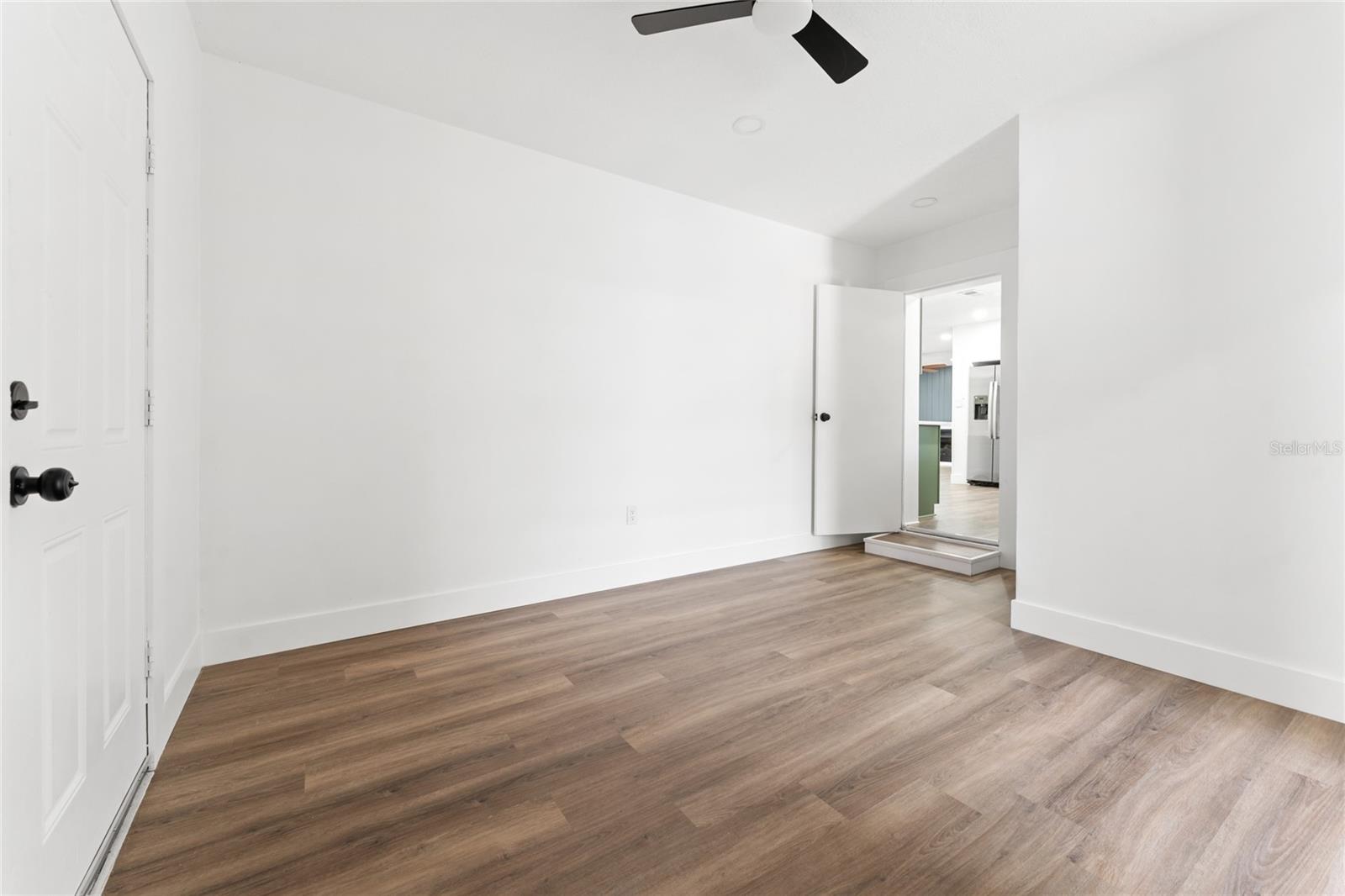 LAKE WAYMAN HEIGHTS - Residential