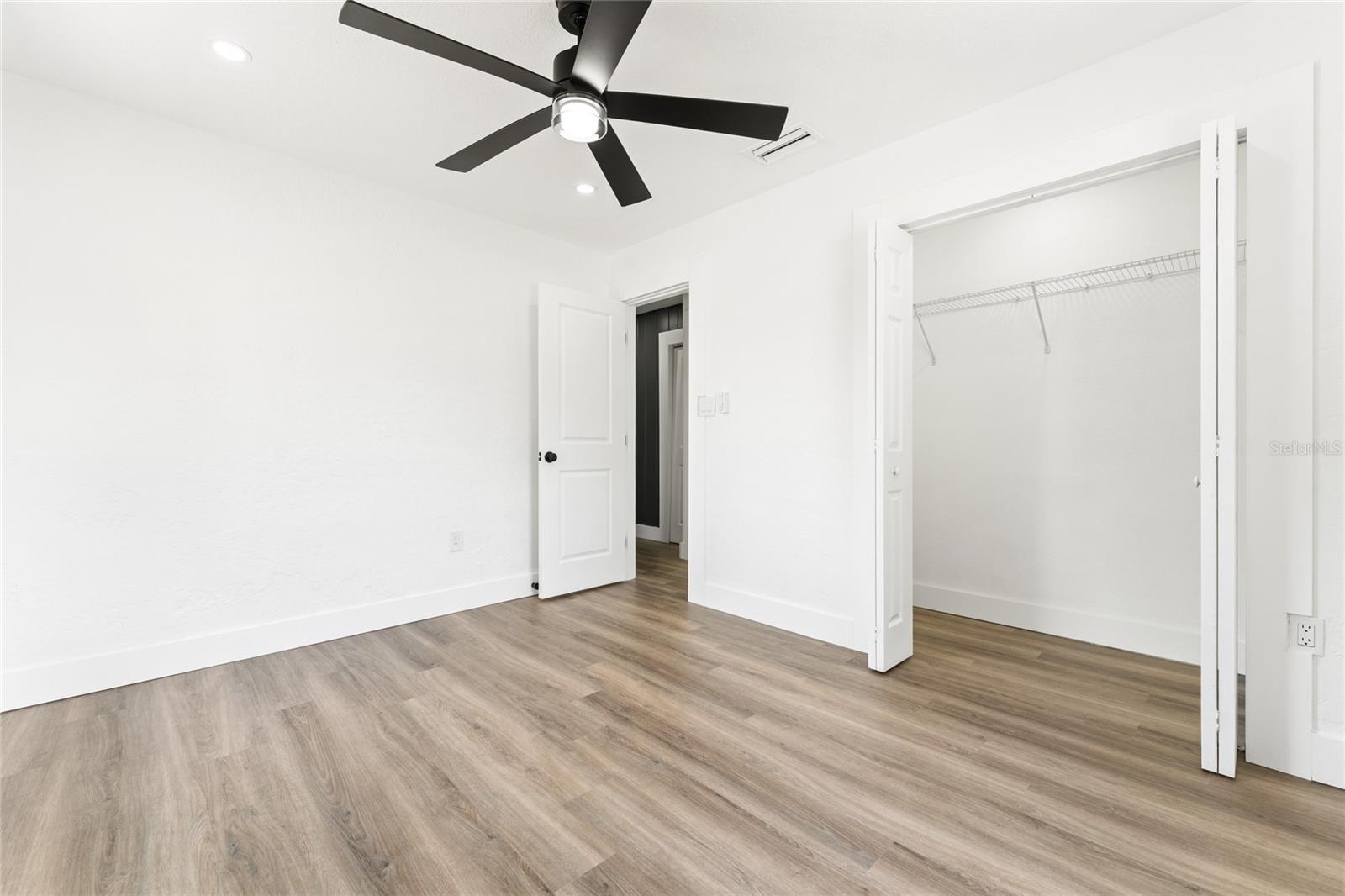 LAKE WAYMAN HEIGHTS - Residential