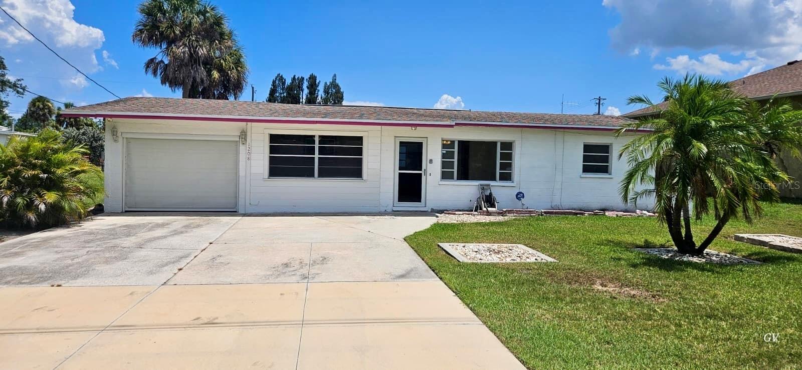 Unlock the potential of this property in the heart of Palmetto! This is an INVESTOR SPECIAL that offers a prime opportunity to renovate, remodel, rebuild, or hold for rental income. Situated on a spacious lot, the home is ready for your vision and updates. With easy access to US-41, I-275, and I-75, you’re minutes from Bradenton, St. Petersburg, and Sarasota. The location provides convenient proximity to shopping, dining, schools, and Gulf Coast beaches.

Whether you’re looking to flip, create a long-term rental, or add value through improvements, this property is priced to move and full of possibilities. Don’t miss your chance to capitalize on this investment opportunity in a growing area of Manatee County.