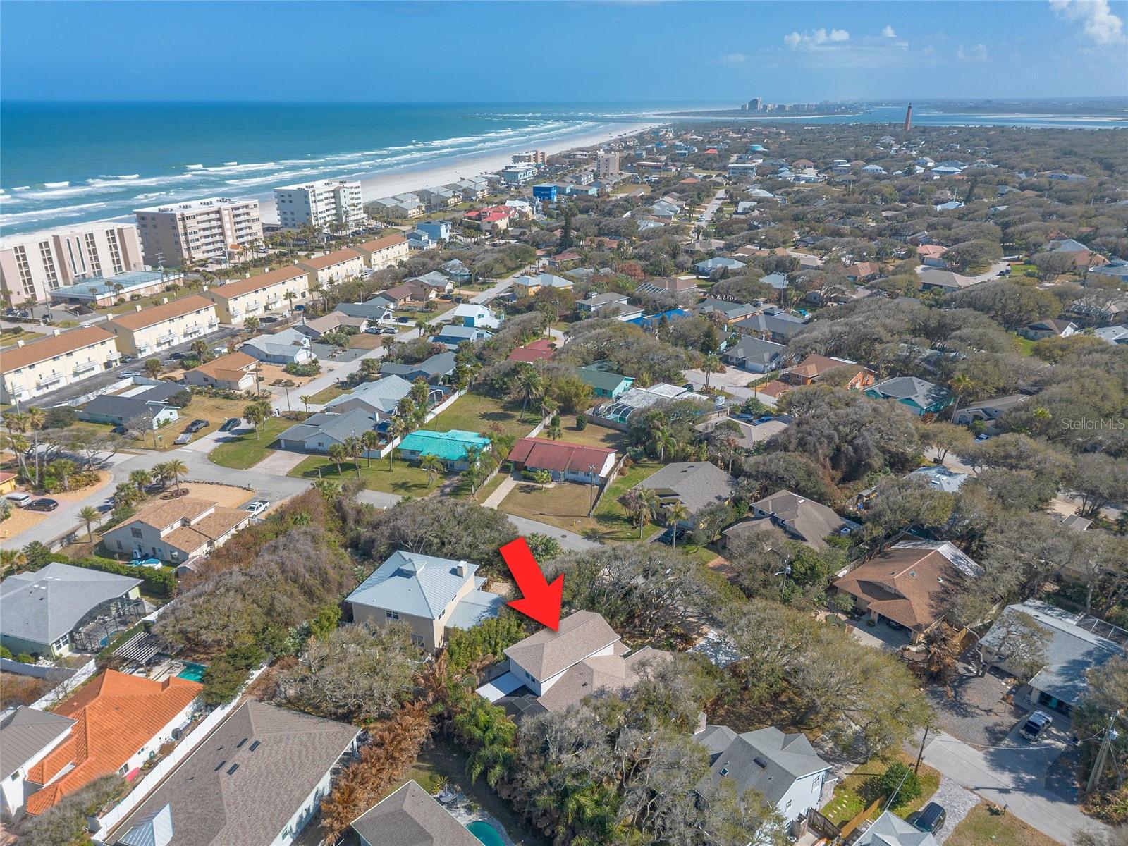 LIGHTHOUSE SHORES - Residential