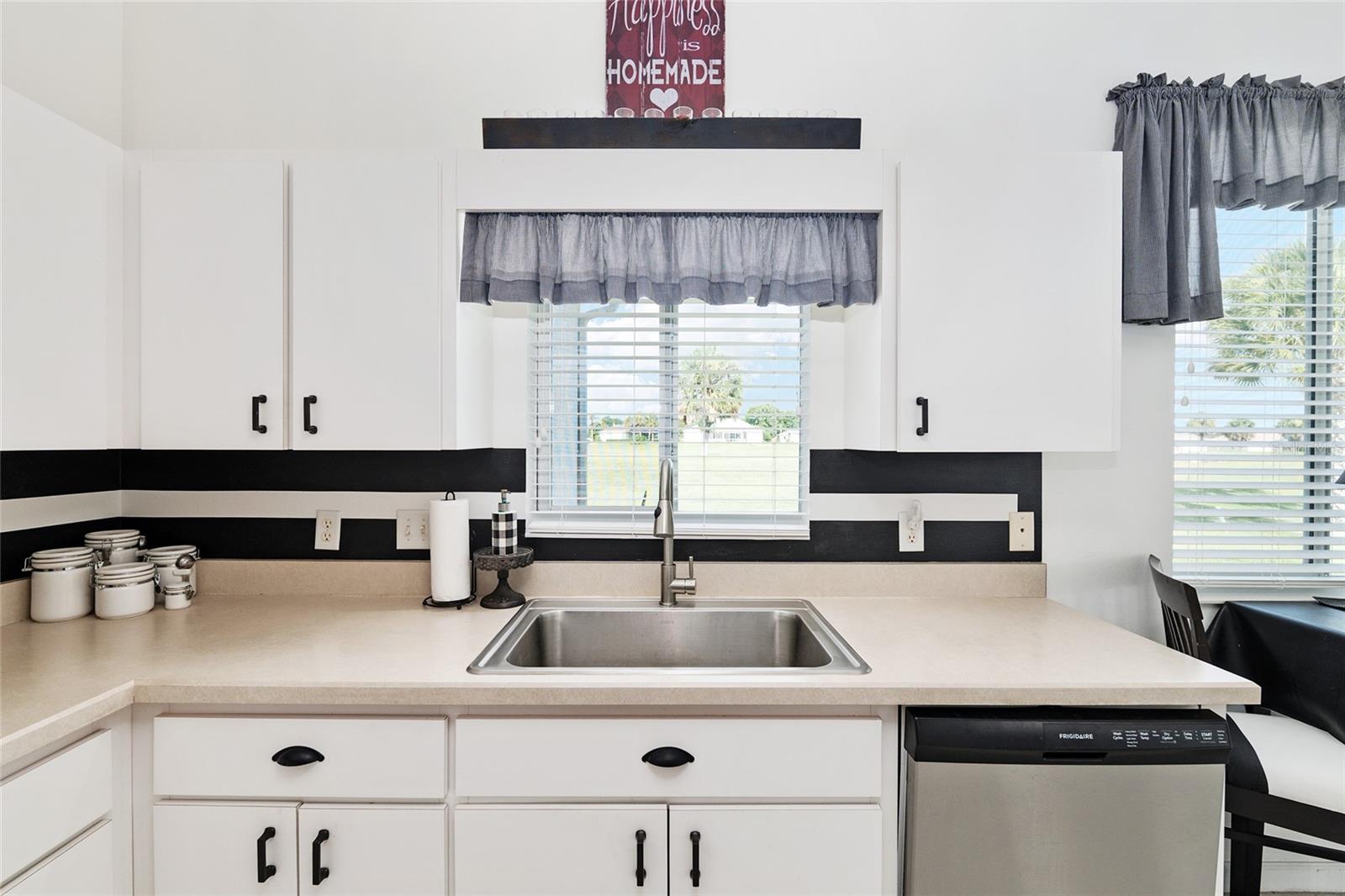 OCALA PALMS - Residential