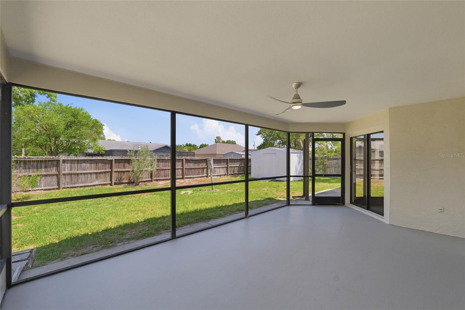 SPRING HILL - Residential
