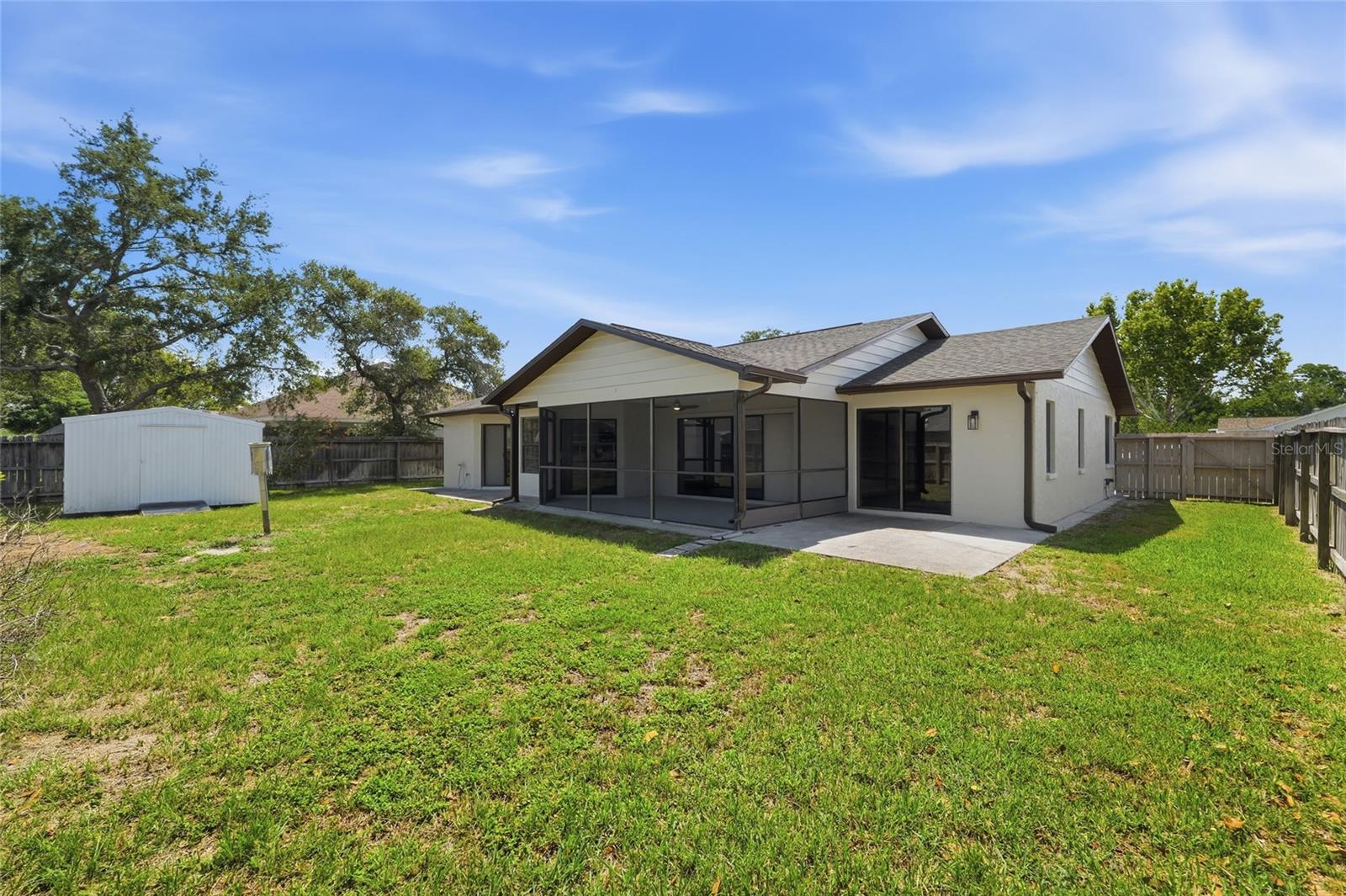 SPRING HILL - Residential