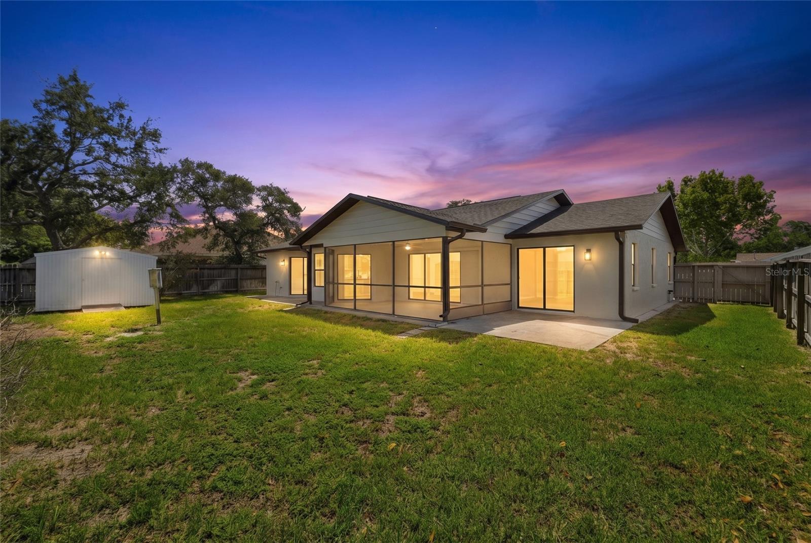 SPRING HILL - Residential