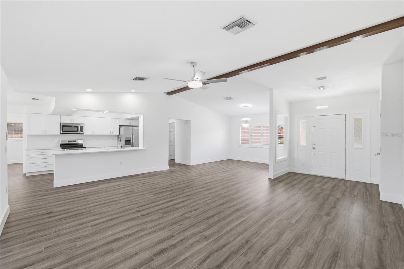 SPRING HILL - Residential