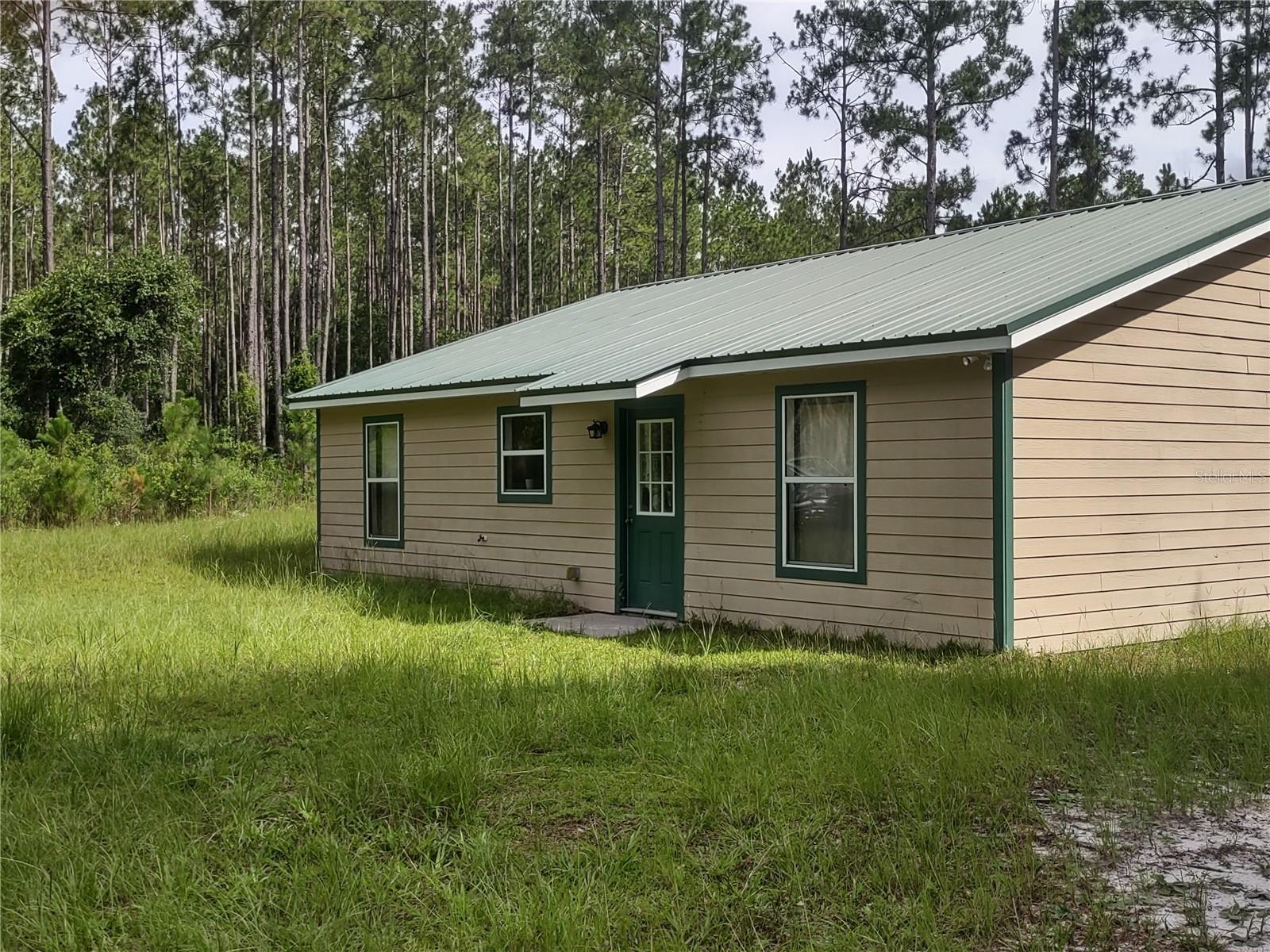 WINDING RIVER PRESERVE - Residential