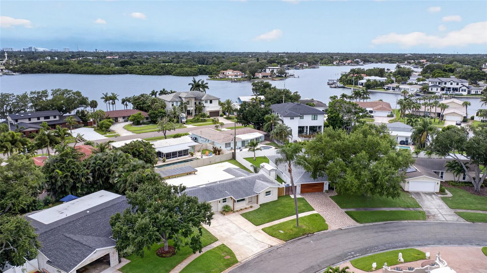 EDEN ISLE 4TH ADD - Residential