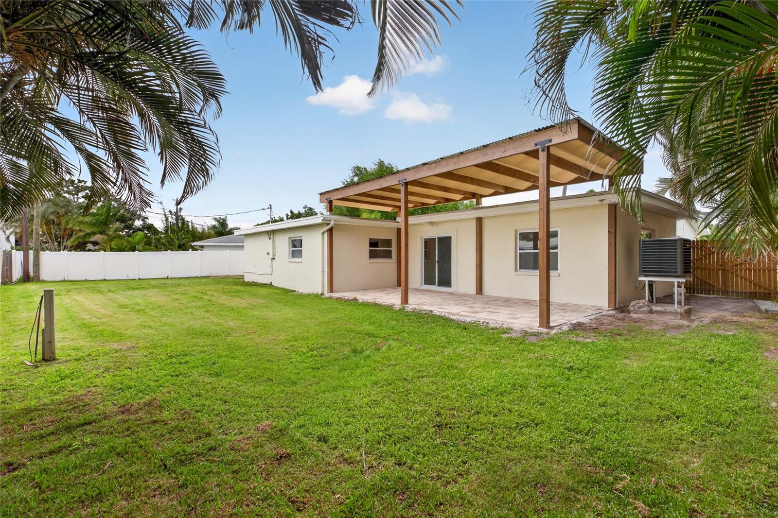 EDEN ISLE 4TH ADD - Residential