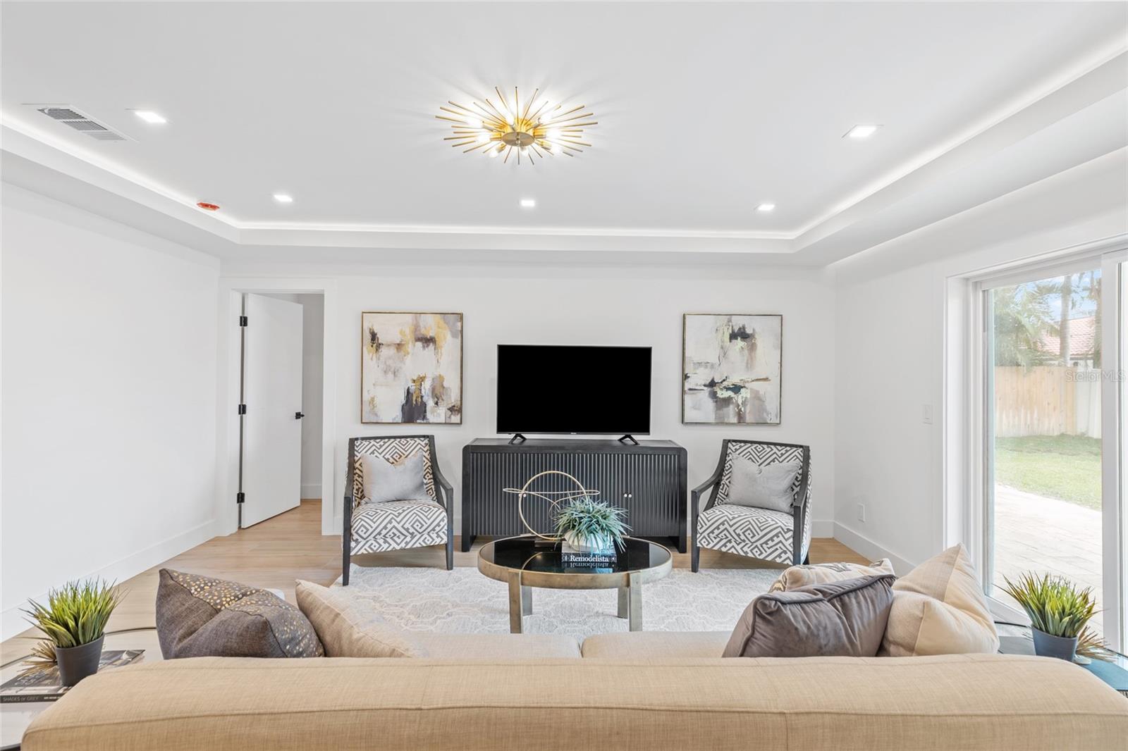 EDEN ISLE 4TH ADD - Residential