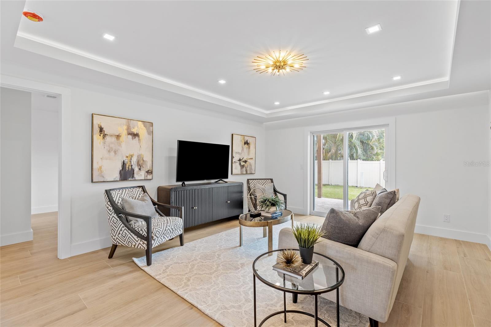 EDEN ISLE 4TH ADD - Residential