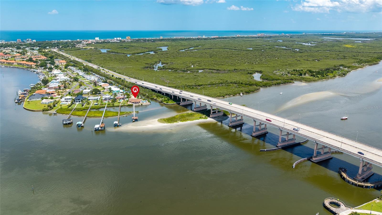 BOUCHELLES ISLAND - Residential