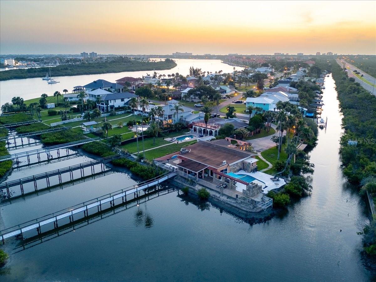 BOUCHELLES ISLAND - Residential