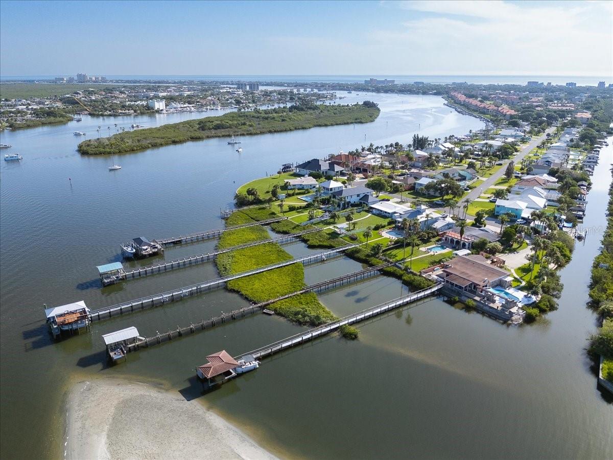 BOUCHELLES ISLAND - Residential