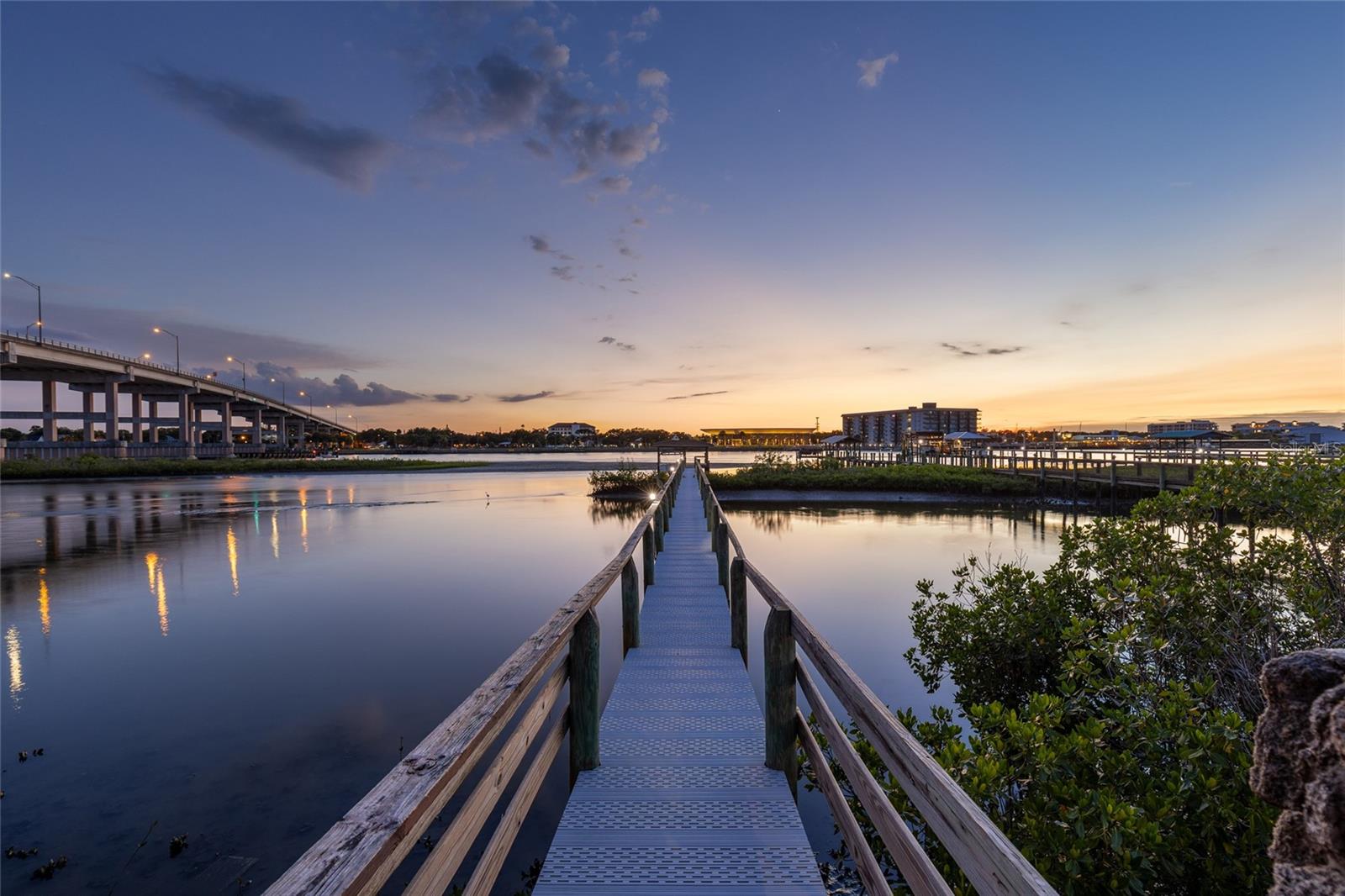BOUCHELLES ISLAND - Residential