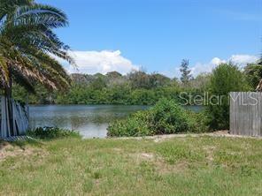 EDGEWATER GARDENS - Land