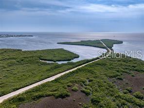 EDGEWATER GARDENS - Land