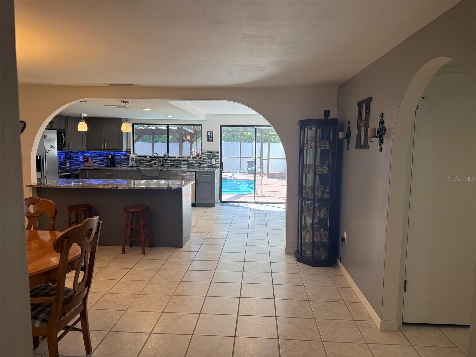 SPRING HILL - Residential