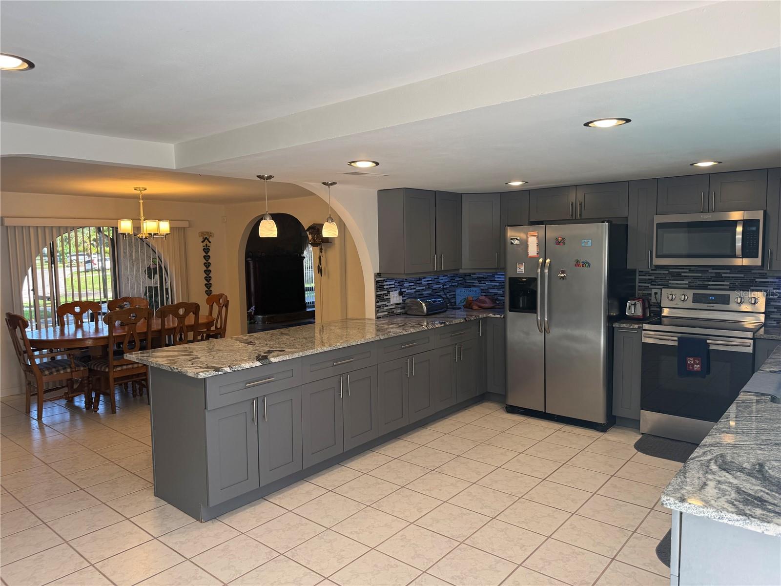 SPRING HILL - Residential