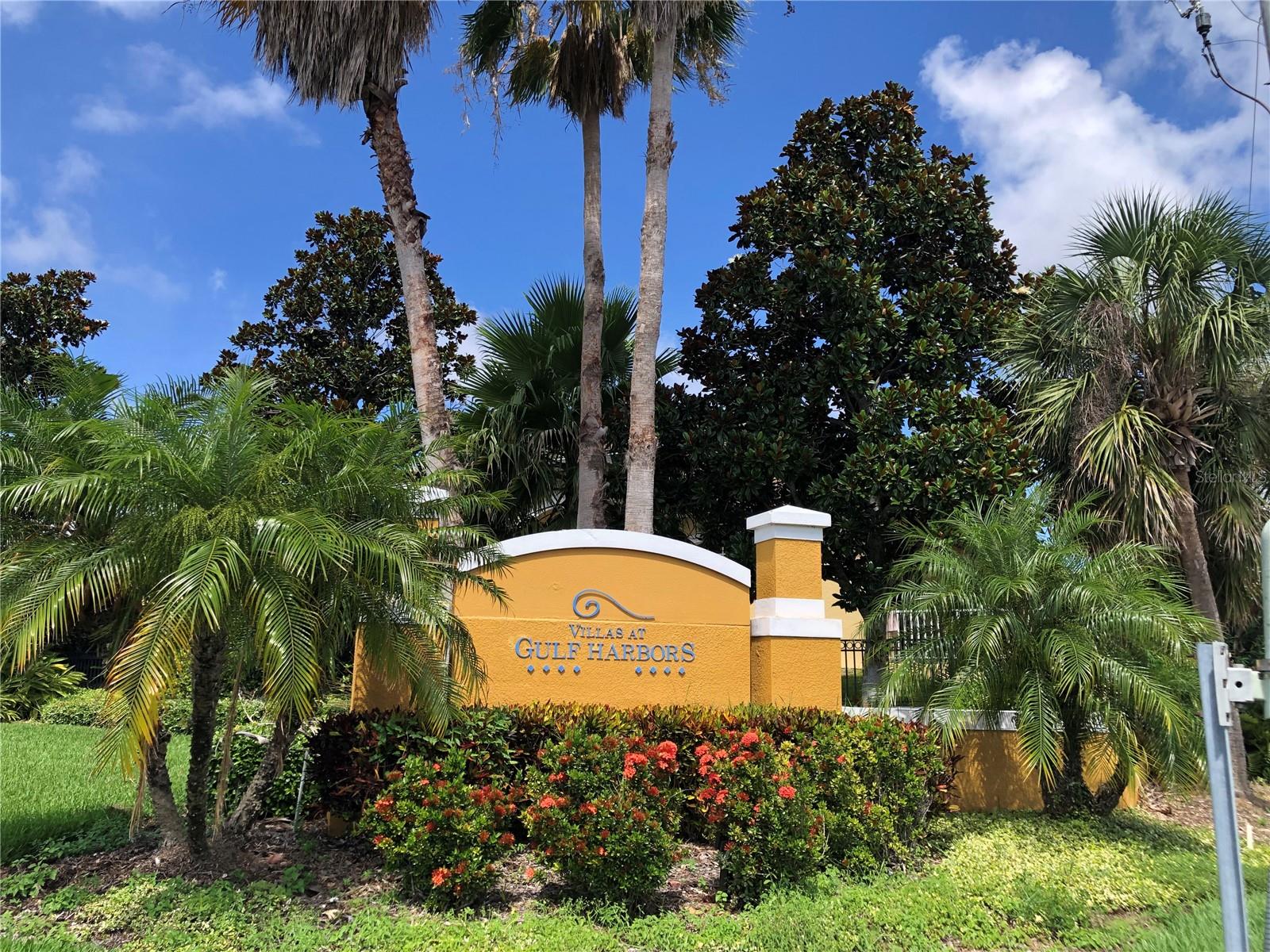 GULF HARBOR VILLAS PH 01 - Residential