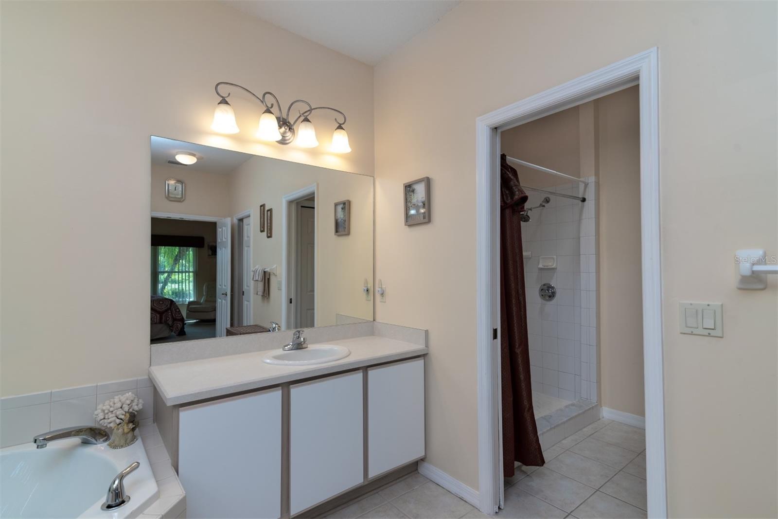 LAKE ASHTON GOLF CLUB PH 01 - Residential