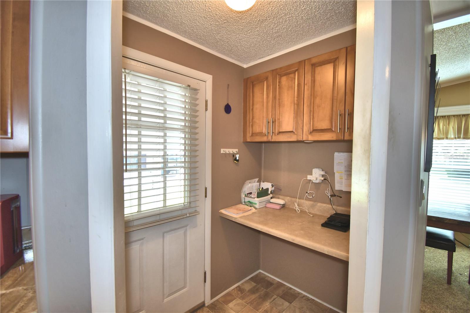 COLONNADES PH 1 - Residential