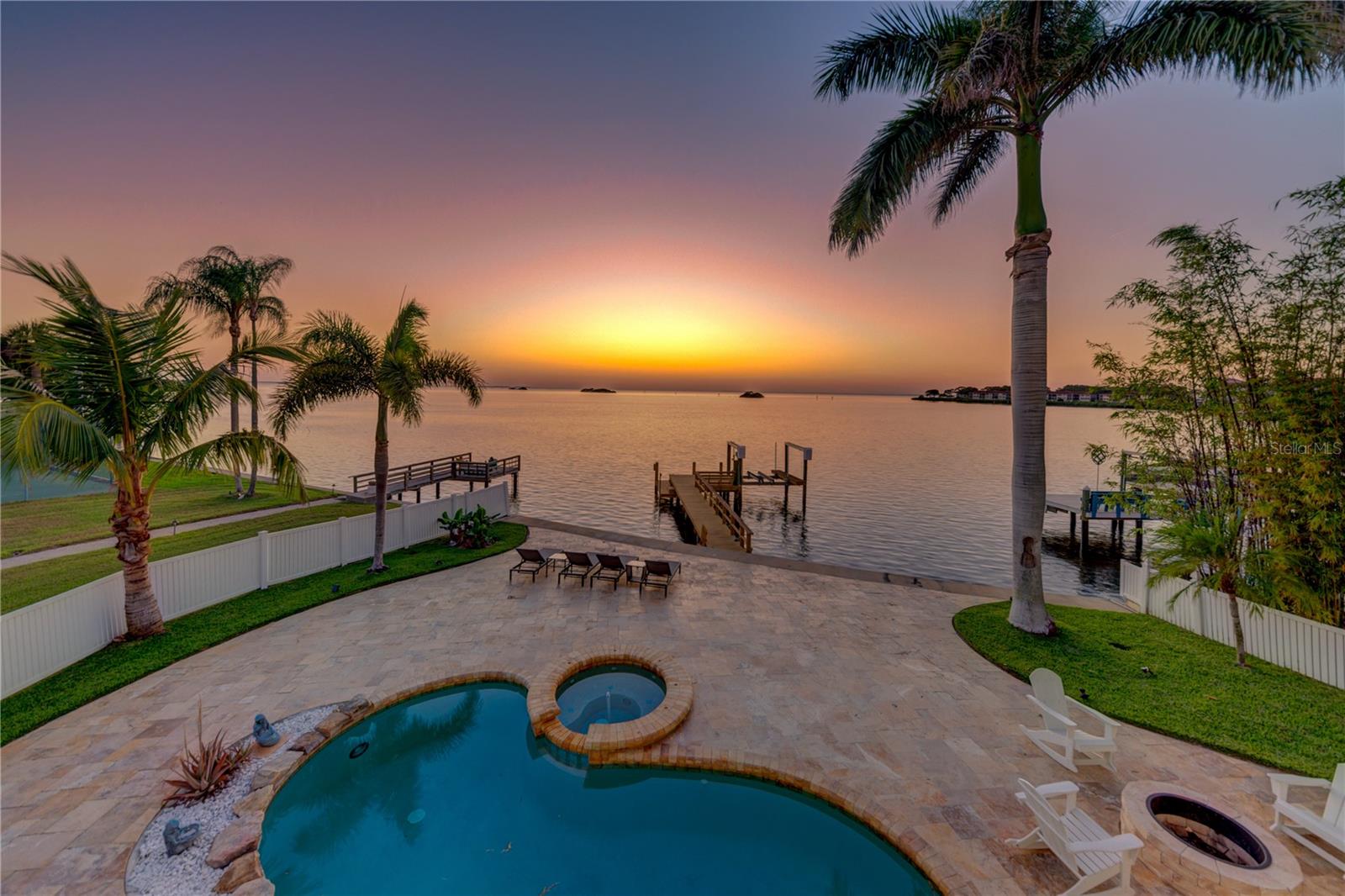 BAYWOOD VILLAGE - Residential